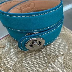 Coach Turnlock Bracelet